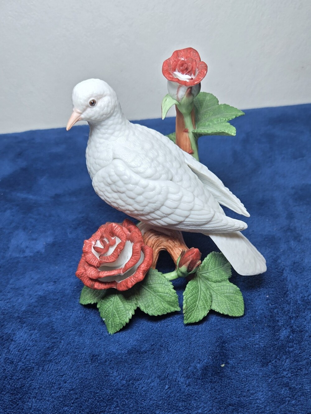 Lenox 1996 Christmas Dove Fine Porcelain Figurine Limited Edition Red Roses Bird
